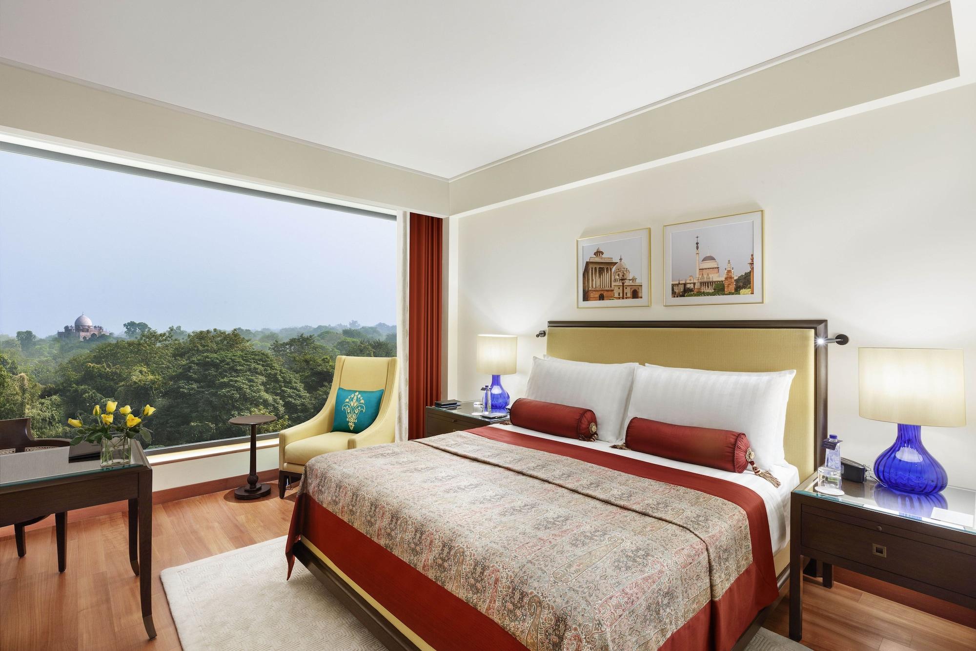 The Oberoi New Delhi Hotel Exterior photo