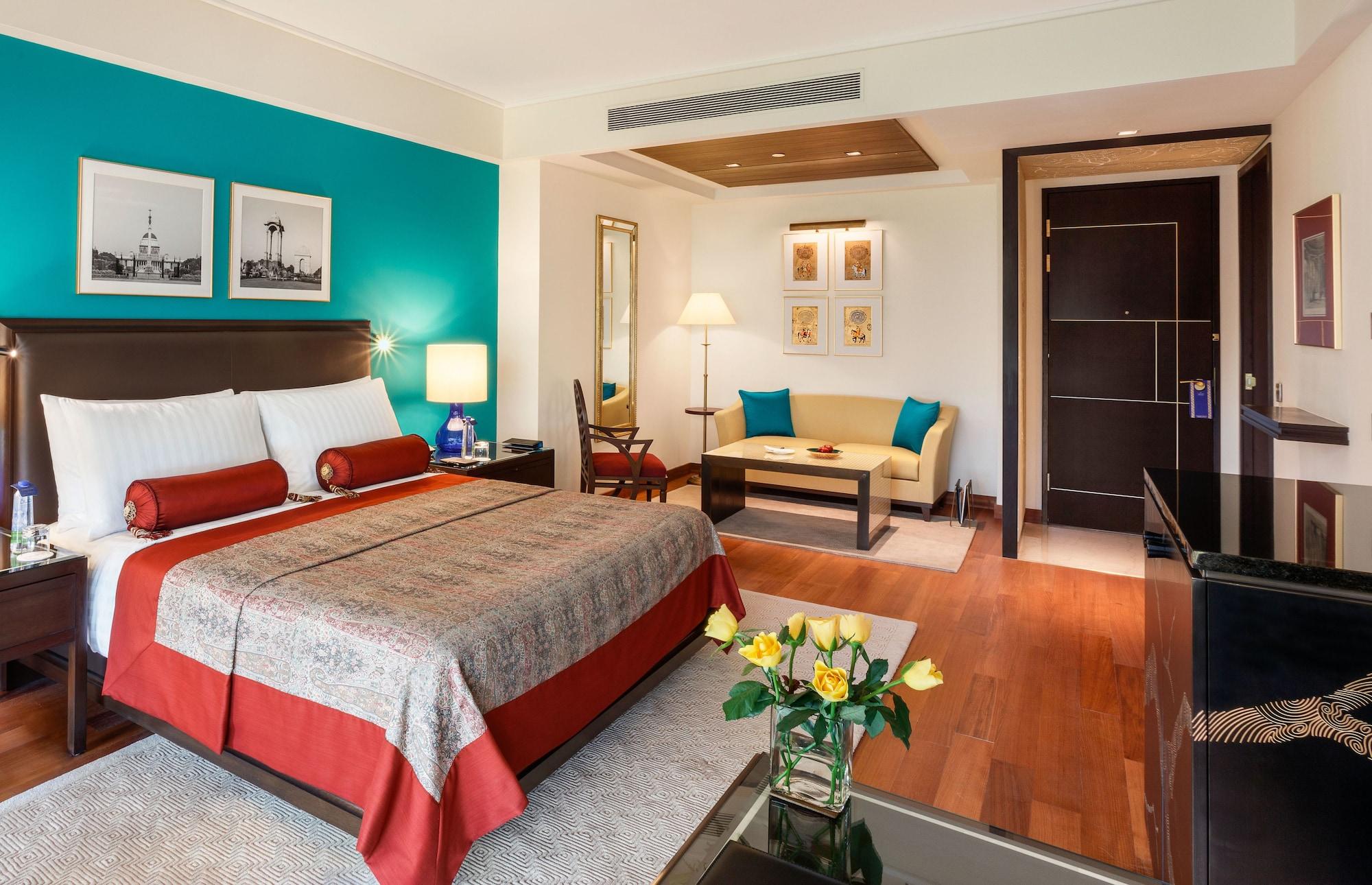 The Oberoi New Delhi Hotel Exterior photo