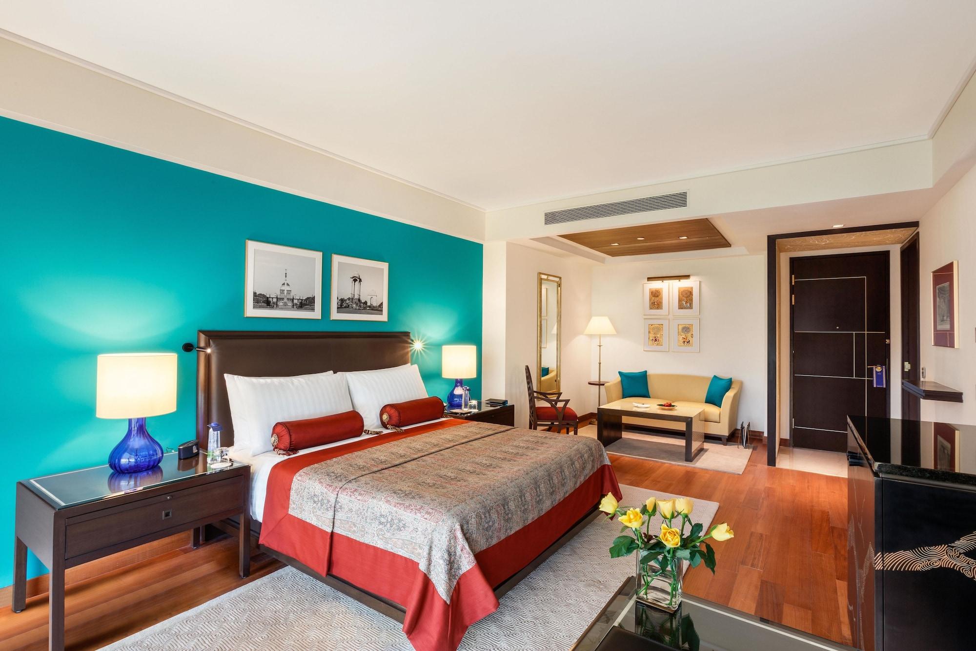 The Oberoi New Delhi Hotel Exterior photo