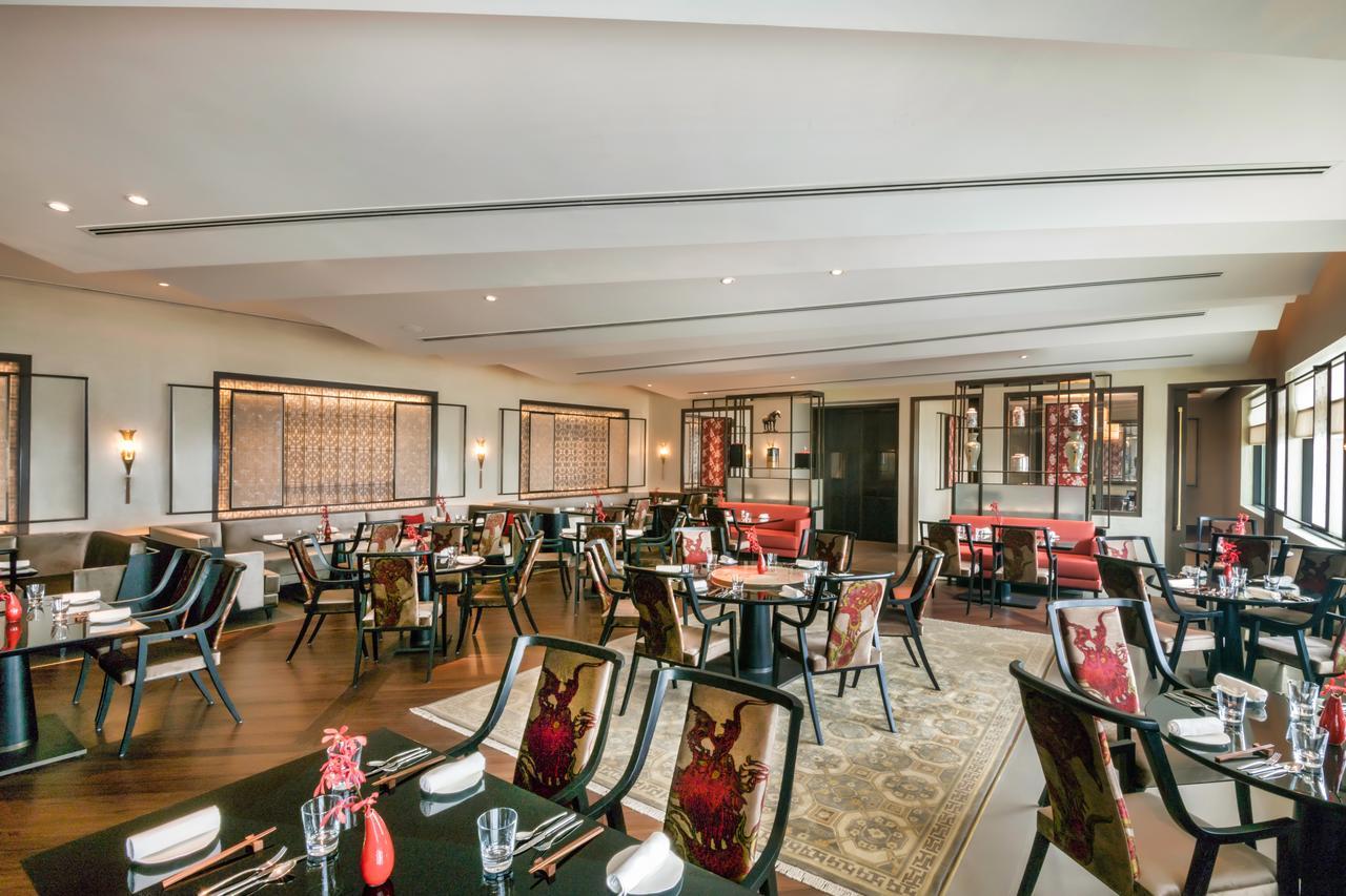 The Oberoi New Delhi Hotel Exterior photo