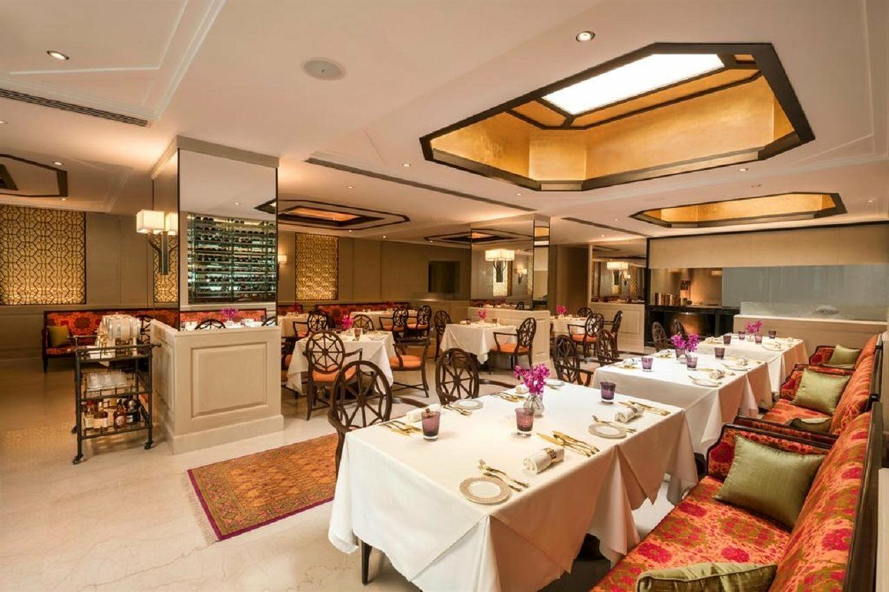 The Oberoi New Delhi Hotel Exterior photo